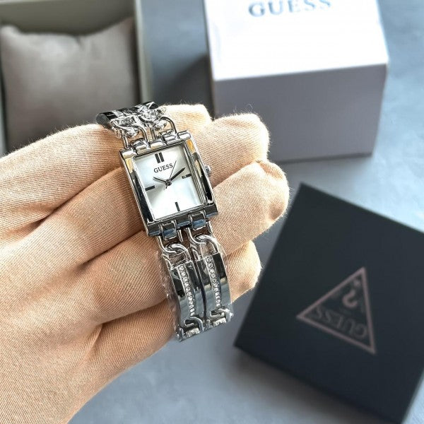 Guess_Lubana_Silver_With_white_Dial