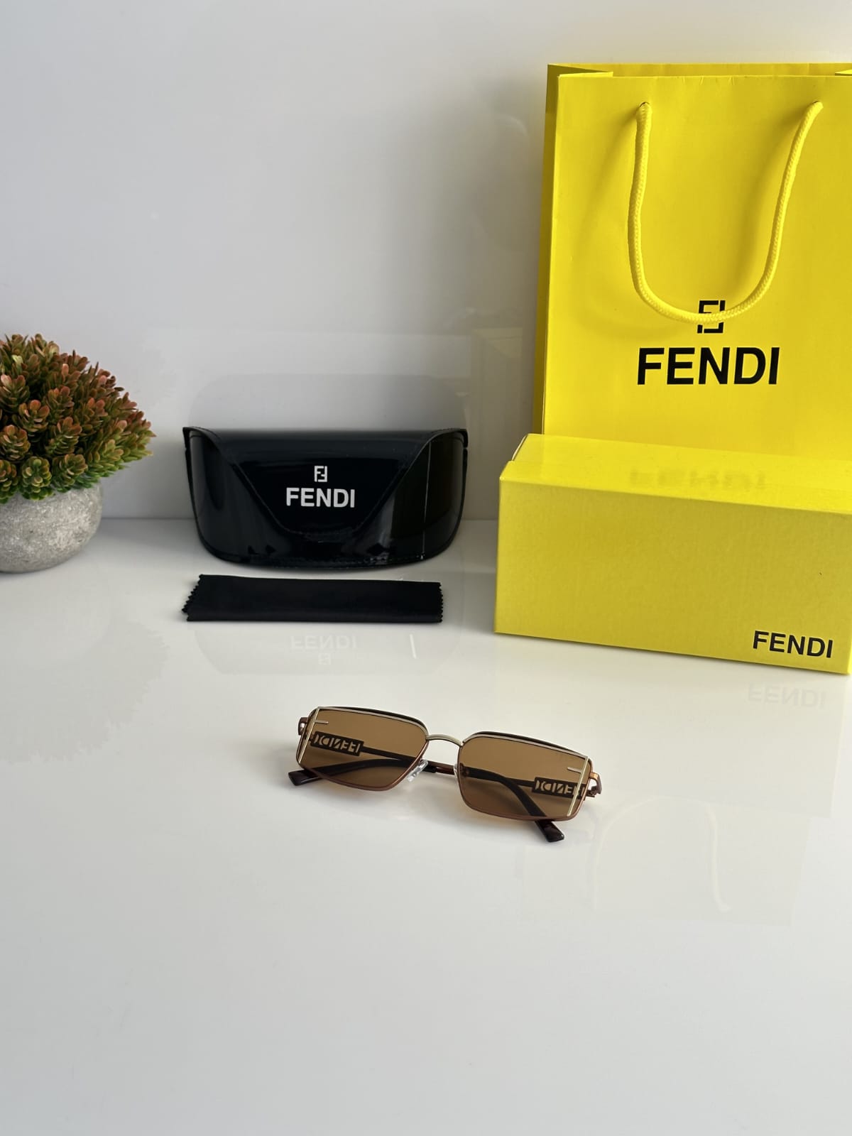 Fendi_7294_Brown